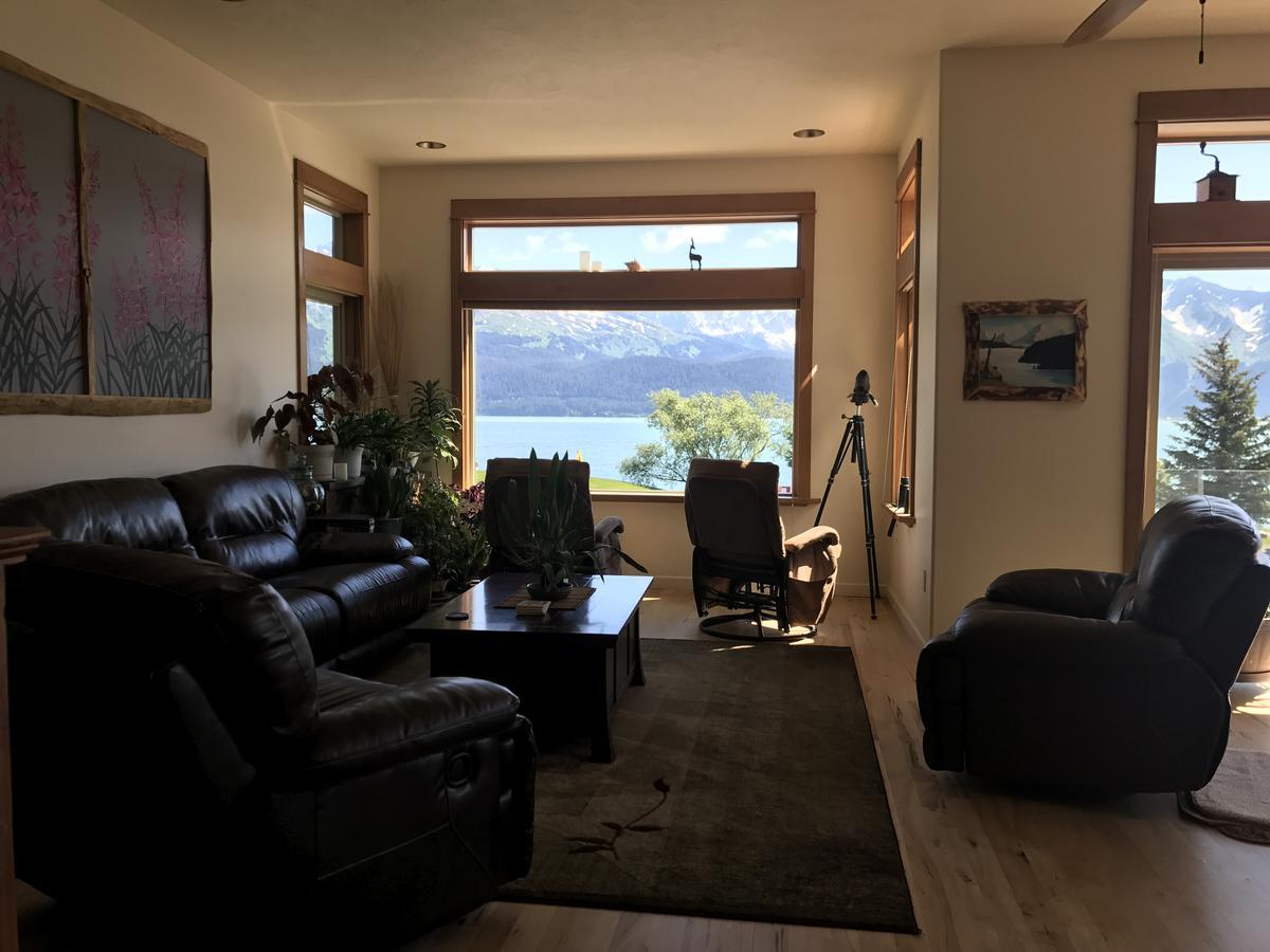 Seward Front Row Bed And Breakfast Екстериор снимка