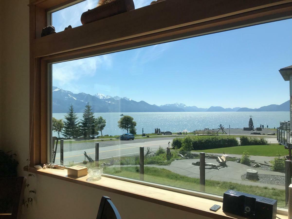 Seward Front Row Bed And Breakfast Екстериор снимка