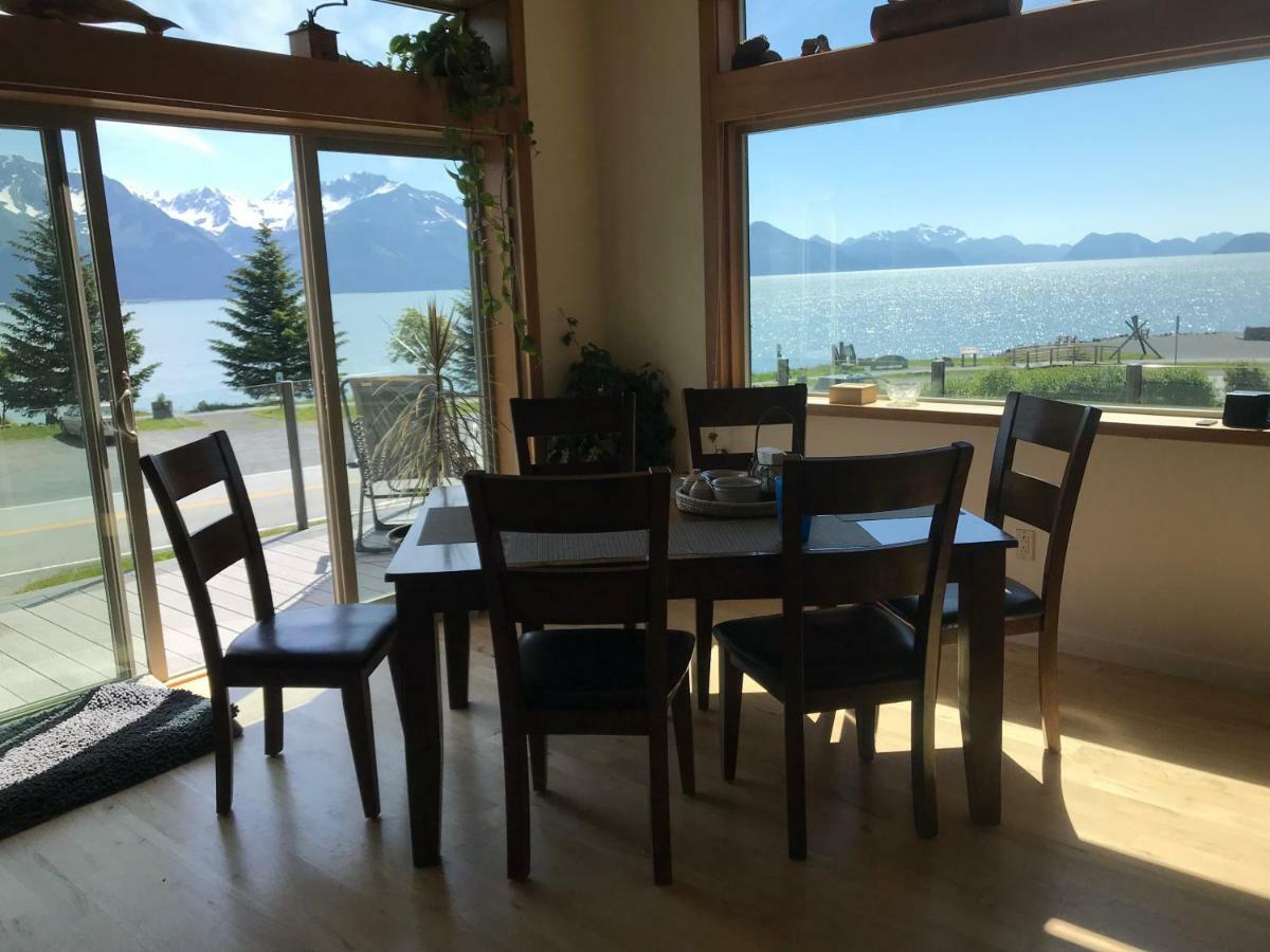 Seward Front Row Bed And Breakfast Екстериор снимка